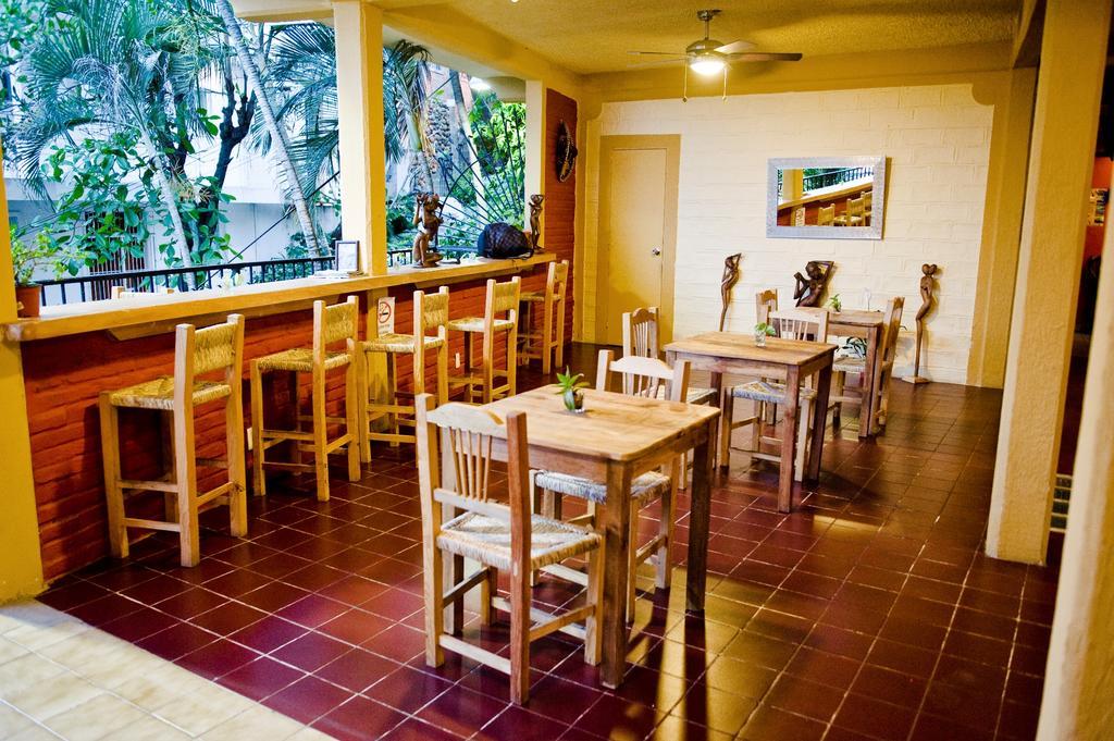 Hostal Vallarta Suites Puerto Vallarta Exterior foto