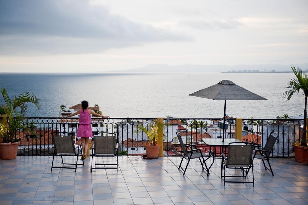 Hostal Vallarta Suites Puerto Vallarta Exterior foto