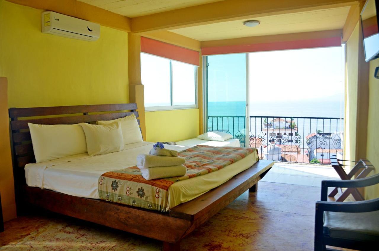 Hostal Vallarta Suites Puerto Vallarta Exterior foto